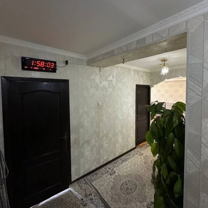 ПРОДАЁТСЯ квартира Чиланзар 20 квартал корейское 7