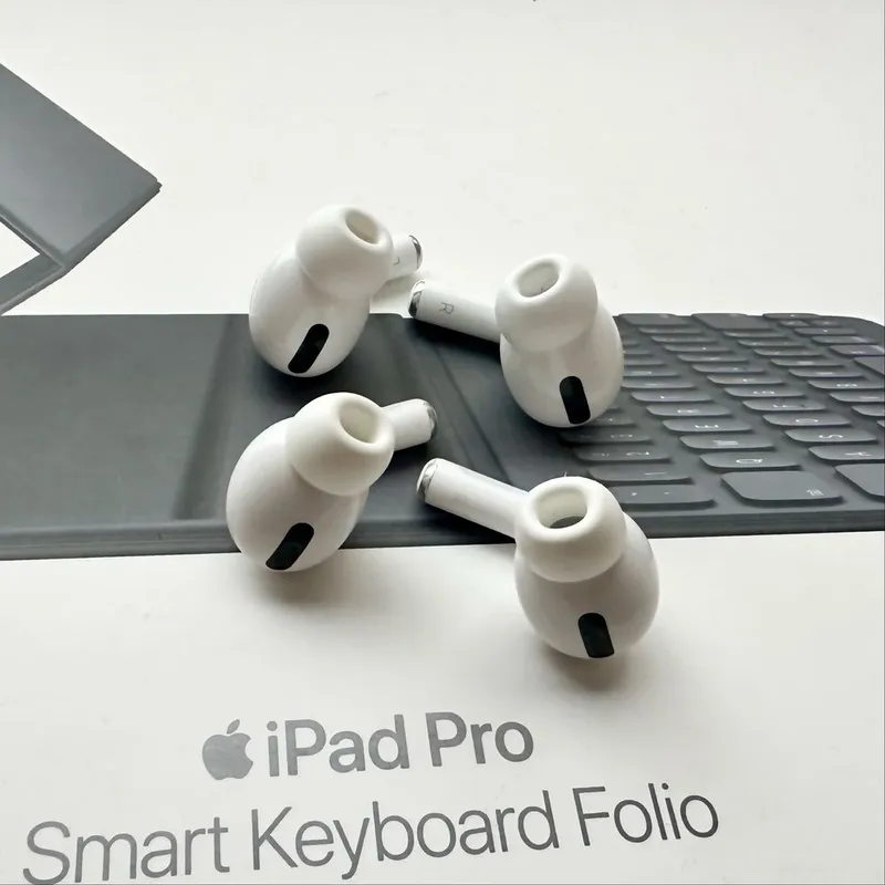 AirPods Pro Левый Правый Оргинал(A2083)(A2084) 2 AirPods Pro Левый Правый Оргинал(A2083)(A2084) 2
