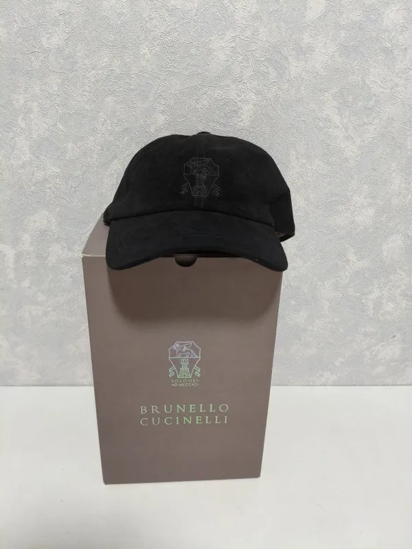Бейсболка Brunello Cucinelli 1 Бейсболка Brunello Cucinelli 1