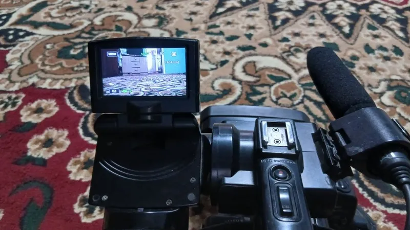 Sony DCR-1000 yaxshi holatda 5 Sony DCR-1000 yaxshi holatda 5