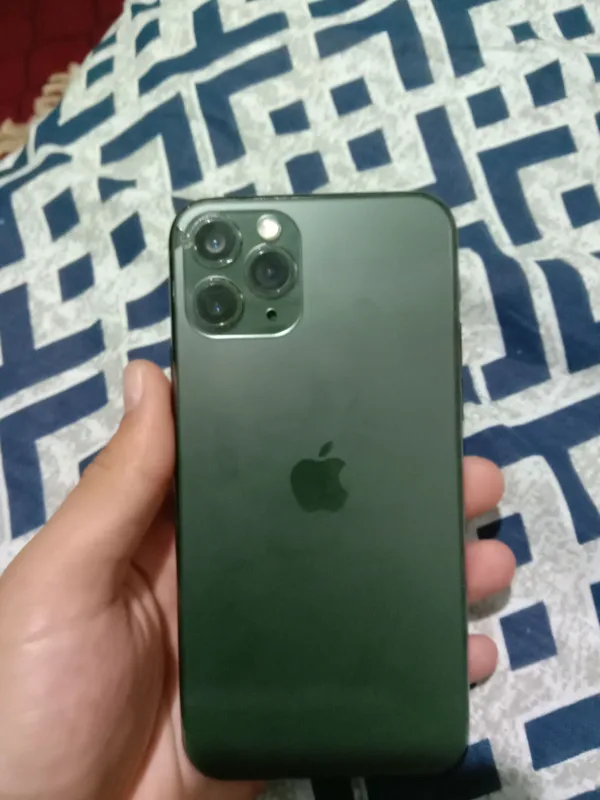iphone11 pro sotiladi 64gb xolati orta