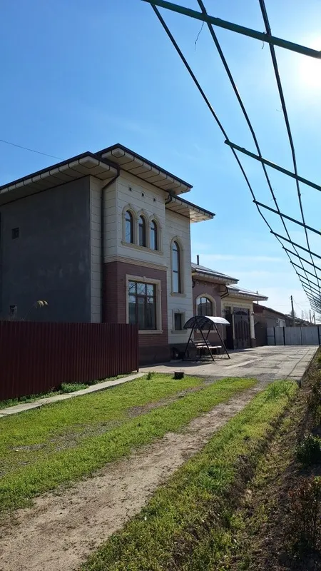 Uy hovli uchastka Qibray — фото 1