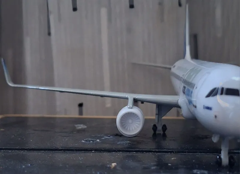Airbus A320neo samolyotining firma liveriyasidagi modelchasini sotaman 6 Airbus A320neo samolyotining firma liveriyasidagi modelchasini sotaman 6