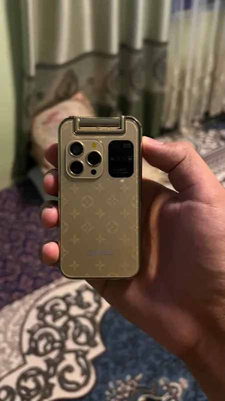 FLIP 14 pro 1 FLIP 14 pro 1