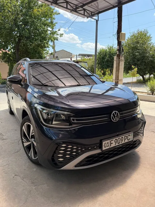 Volkswagen I6 pro 1