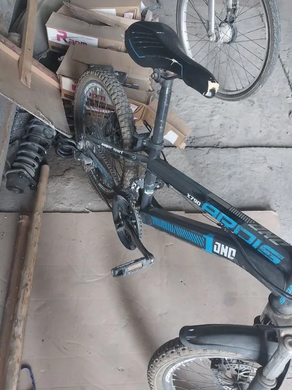 Amarzator velosiped sotiladi! 3 Amarzator velosiped sotiladi! 3