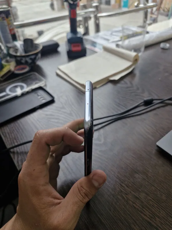 Samsung Galaxy S10 5G 512GB sotiladi • Model: Samsung Galaxy S10 5G • — фото 2