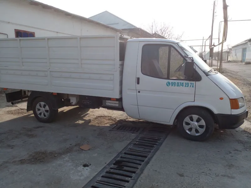 Продаётся Ford. 1 Продаётся Ford. 1