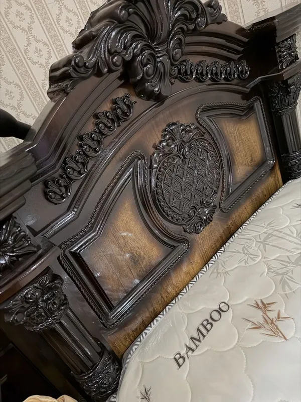 Кровать новый с матрасом 1