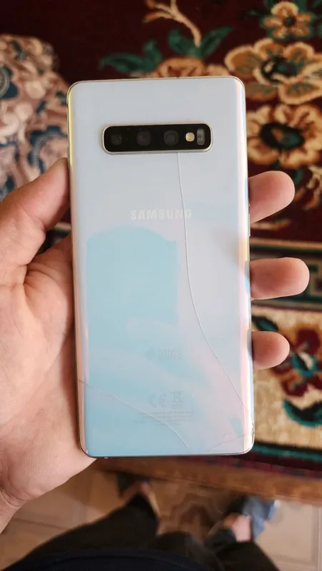 Samsung s10+ plus — фото 1