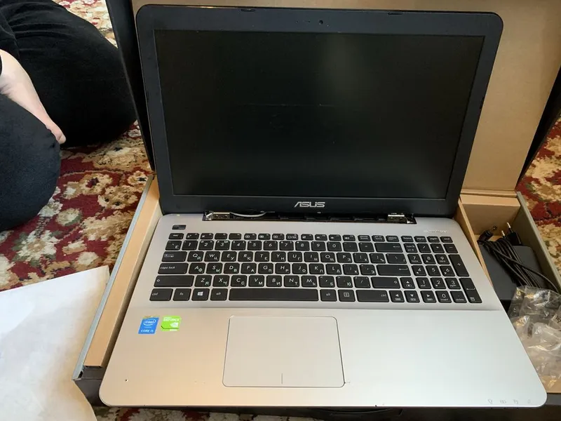 Asus core i5 1 tr сотилади срочно 1 Asus core i5 1 tr сотилади срочно 1