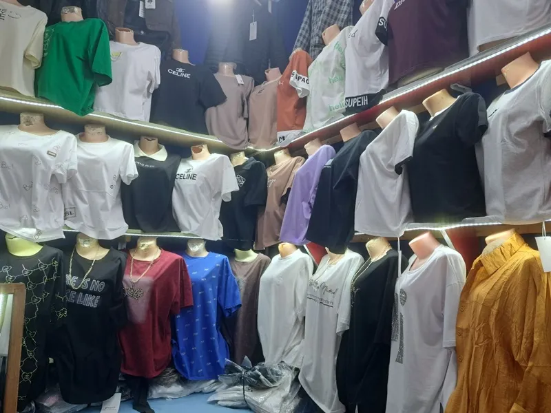 Tayyor Biznes sotiladi Navoiy Buyum bozor 1