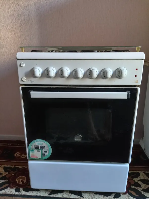 Продам газовую плиту срочно! 3