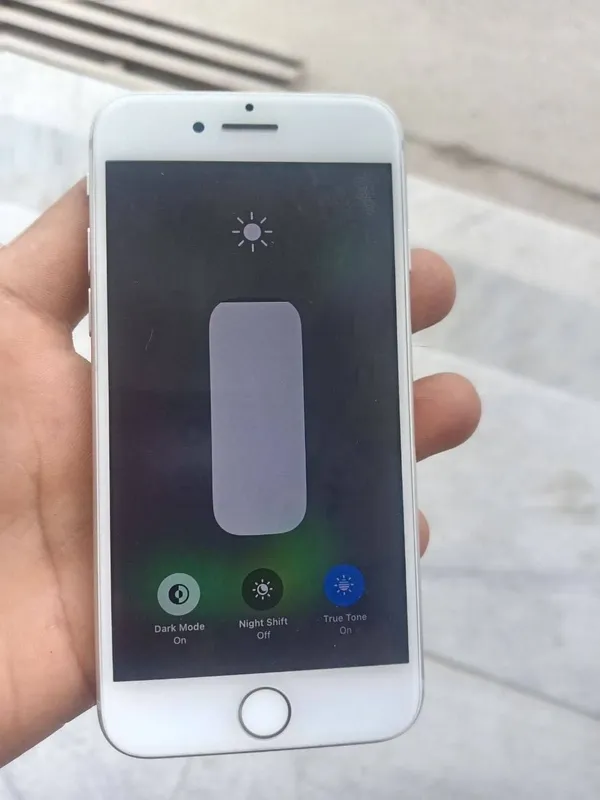 iphone 8 sotiladi holati ideal — фото 3