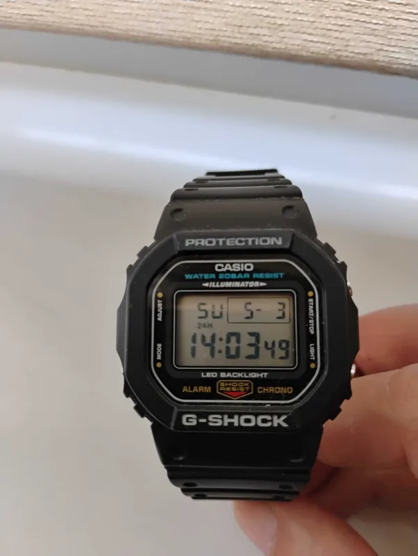 G-Shock DW-5600UE-1 G-Shock DW-5600UE-1