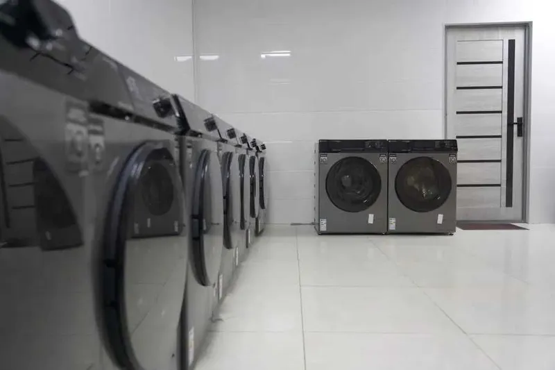 Продажа уникального коммерческого здания в Алмазарском 8