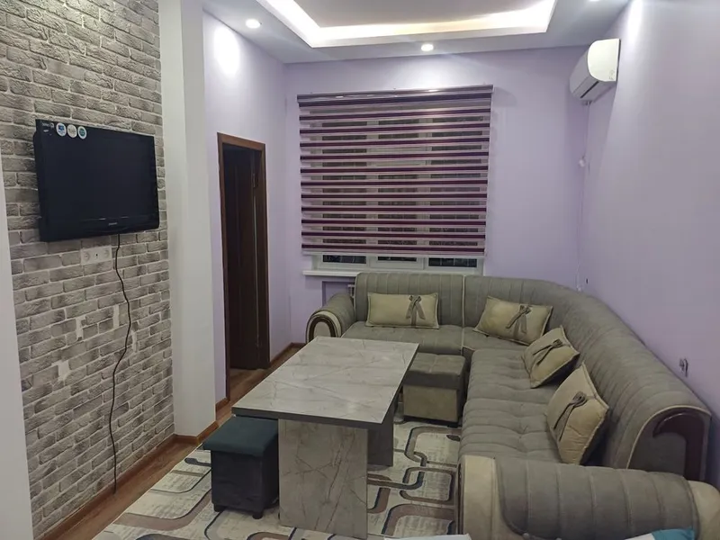 Sergeli 6 a 2 xona arenda faqat oilaga
