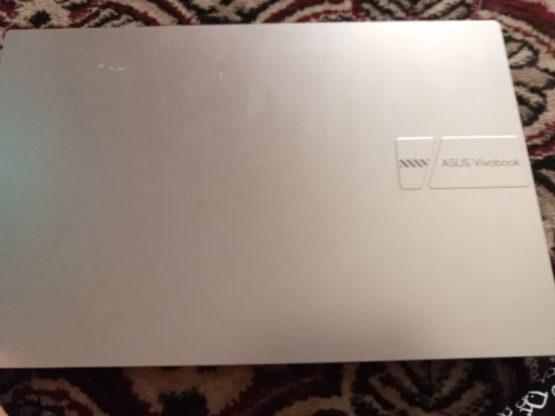 Noutbook Asus vivobook