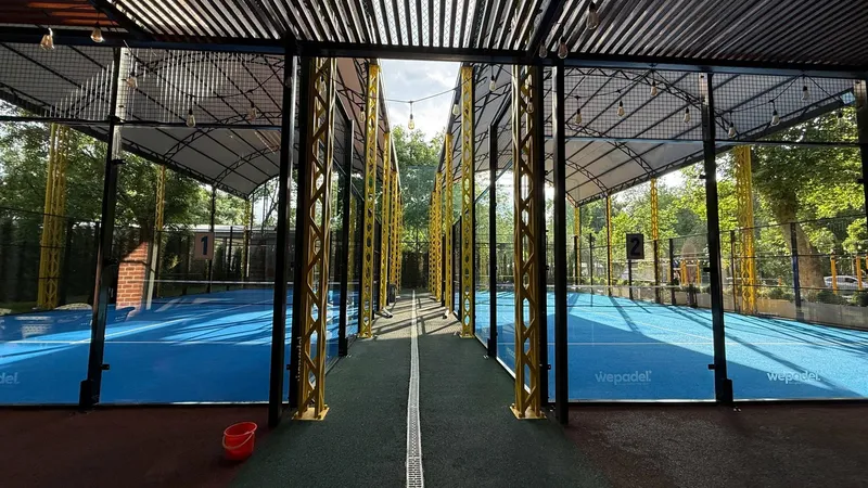 Padel kort Toshkent | 325 000 so'mdan 6
