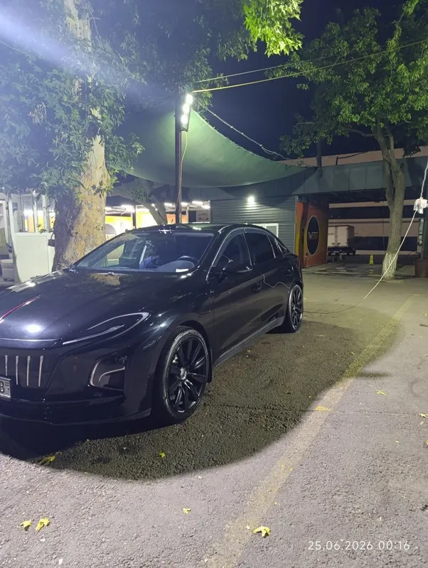 Hongqi EQM 5 сотилади 6