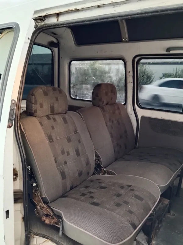 Moshina masla 6 oy oldin motordan chiqqan yangi mayor quyilgan 8 Moshina masla 6 oy oldin motordan chiqqan yangi mayor quyilgan 8