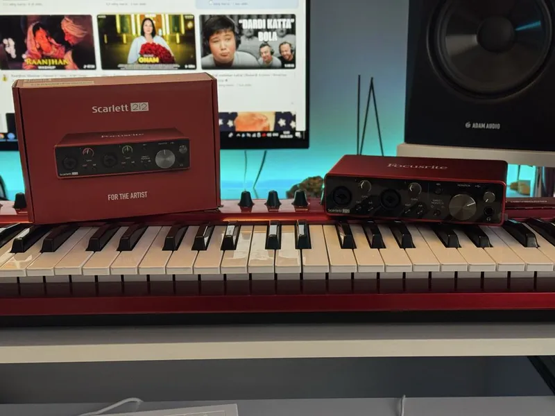 Focusrite Scarlett 2i2 3rd gen yangi kam ishlatilgan — фото 2