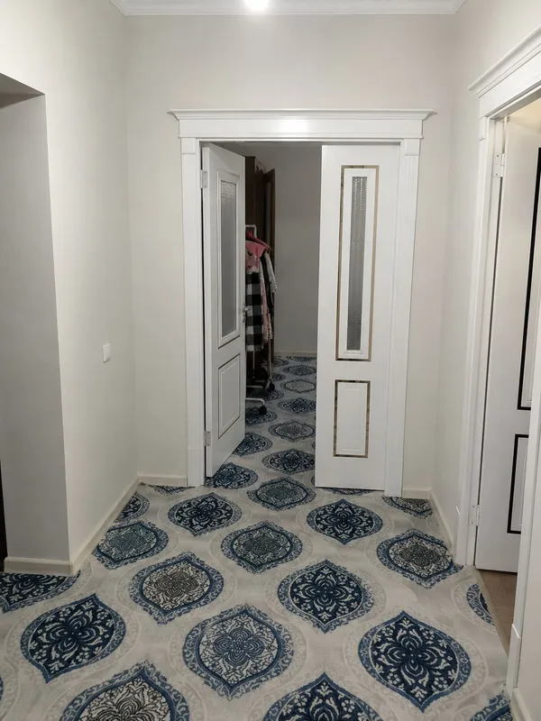 Дом продаётся срочно.. ватсап. 8 Дом продаётся срочно.. ватсап. 8