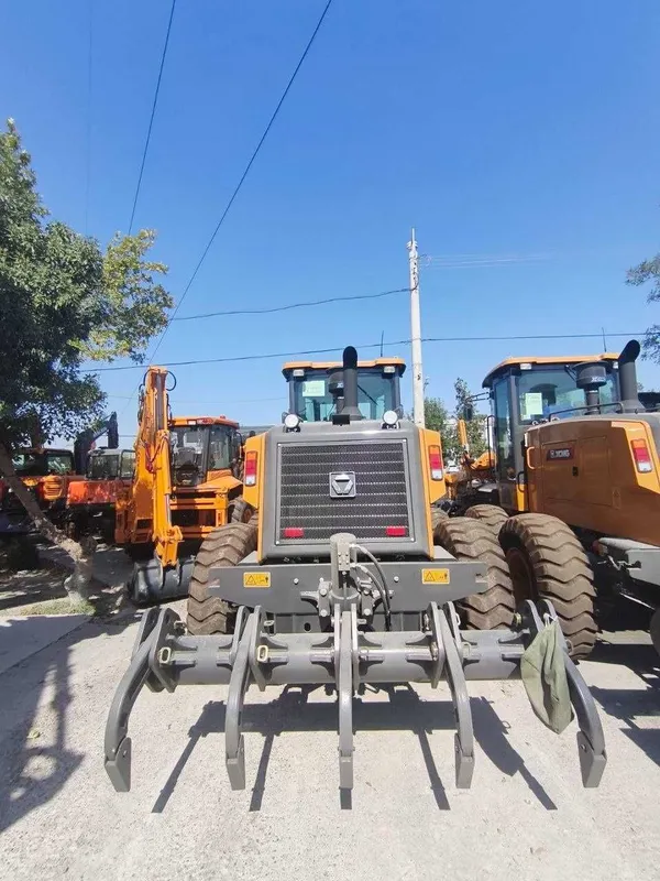 Автогрейдер GR180 7