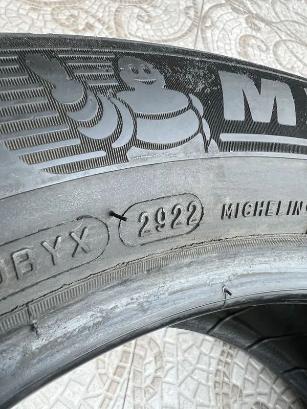 Donali michelin balon sotiladi 225/55/17 4 Donali michelin balon sotiladi 225/55/17 4