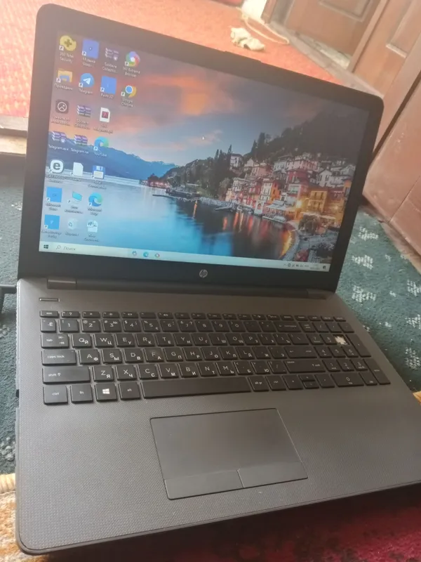 HP 250 G6 SSD o'rnatlgan holati ideal o'qish uchun — фото 1