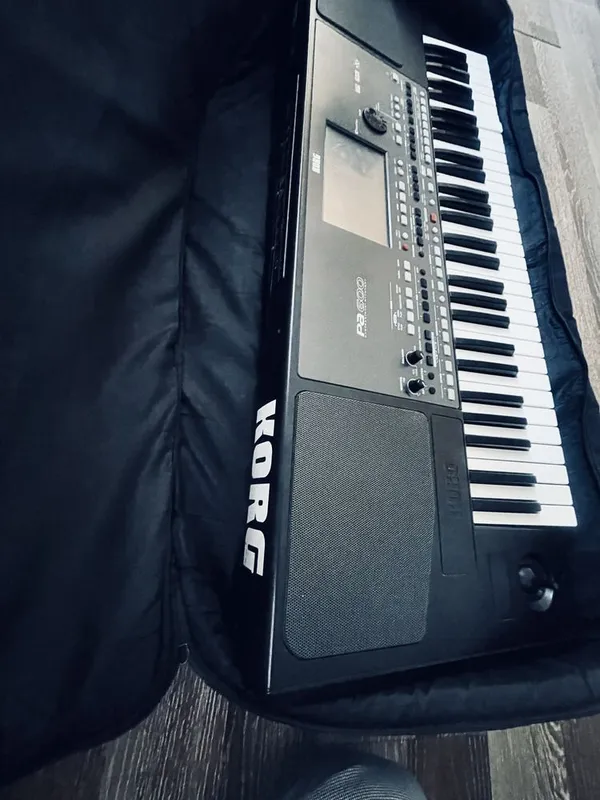 Korg pa 600 sotiladi arzon bervoramiz srochno 1