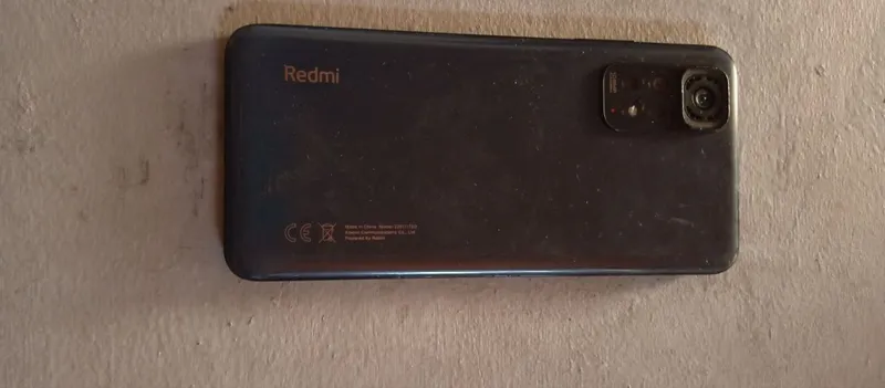 telefon nomi:Redmi NOTE 11s  xotira:128 aybi: bor 2