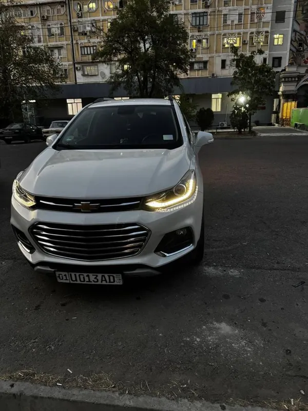 Chevrolet Tracker 1 1 Chevrolet Tracker 1 1