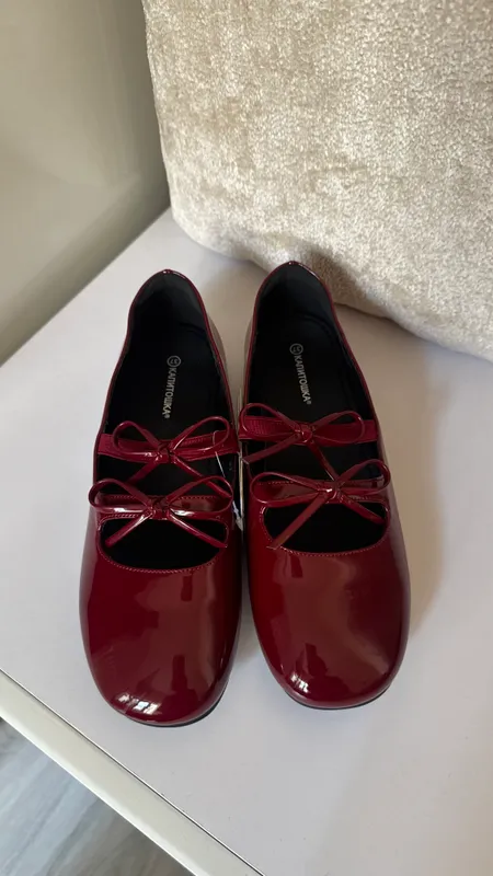 Ayollar poyabzali 2 Ayollar poyabzali 2