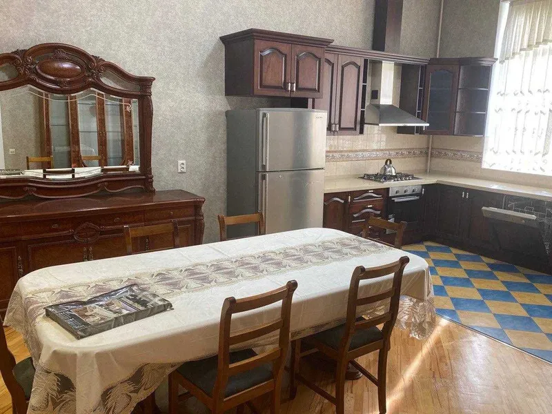 Сдаётся Угловой дом под Офис под Жильё Космонавты Юнус Роджаби ул