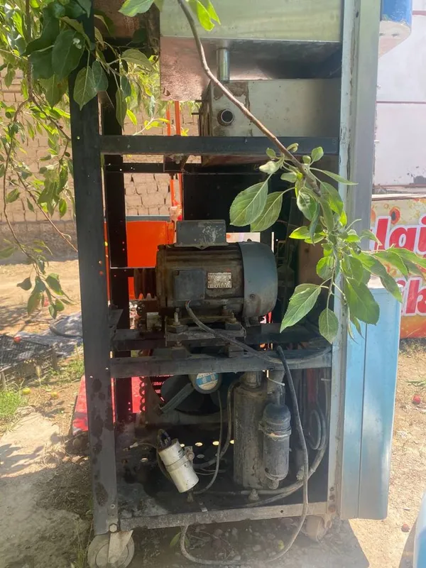 Marojni aparat sotiladi 2 fazalik zor iwlaydi yon afshifkasi xam bor — фото 3