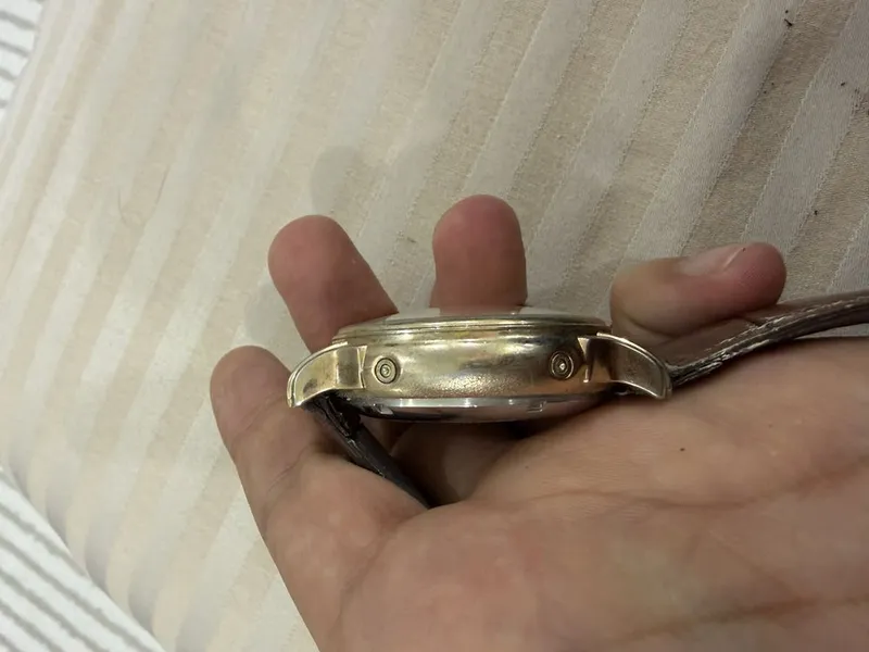 Часы-клон Patek Philippe 1:1, максимально похожие на оригинал, б/у 4 Часы-клон Patek Philippe 1:1, максимально похожие на оригинал, б/у 4