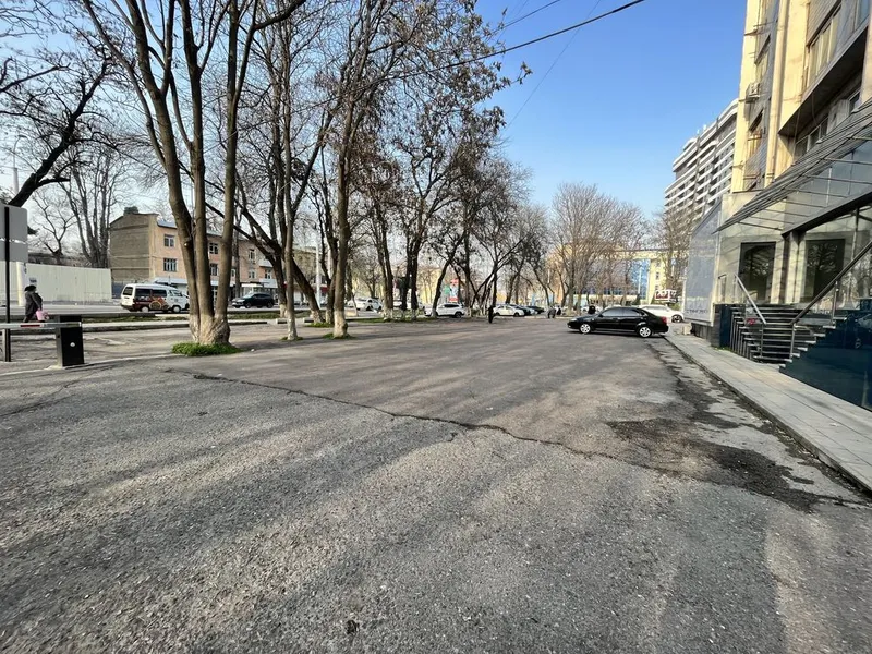 Бизнес Центр Офисы! Садык Азимова ЖК Инфинити! 3000 м2 — фото 2