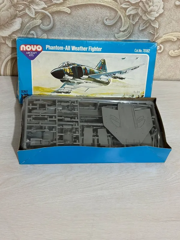 Винтажная модель самолёта NOVO F-4K/M Phantom1:72 СССР,полный комплект — фото 6
