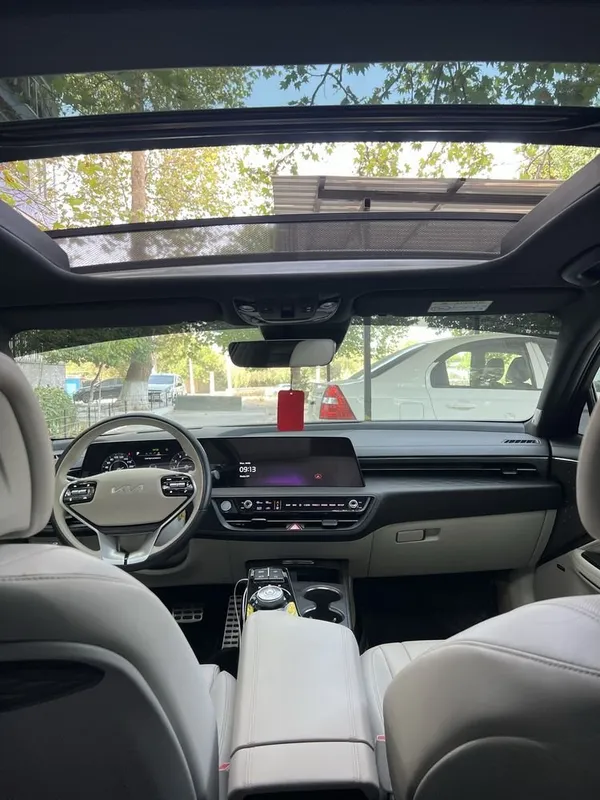 Срочно продаётся KIA K8 7 Срочно продаётся KIA K8 7
