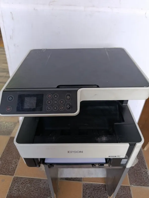Epson M2170 printer sotiladi Holati alo 1 qol ishlatilgan Printerga