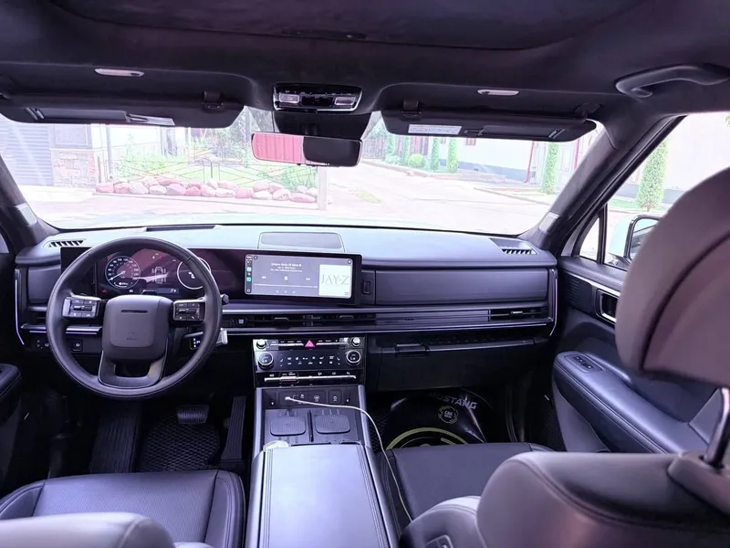 Hyundai Santa fe 5