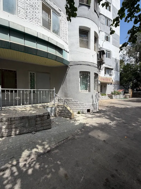 Nejiloe Shohsaroy restoran 51kv.m remont ortacha parkovka bor 1 Nejiloe Shohsaroy restoran 51kv.m remont ortacha parkovka bor 1