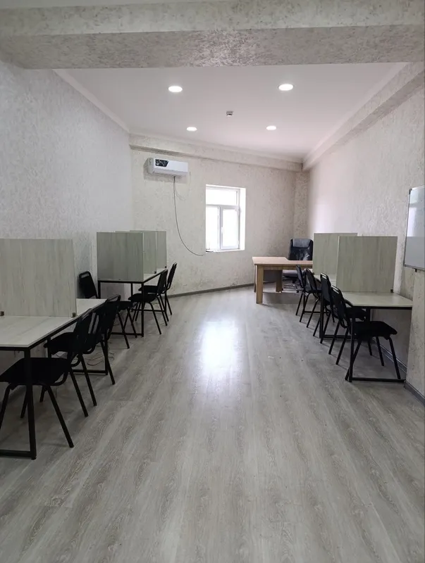 Метро Мирзо Улугбек 2линия офисы 16м²-32м² 1,2,3этажи Юр адреса — фото 1