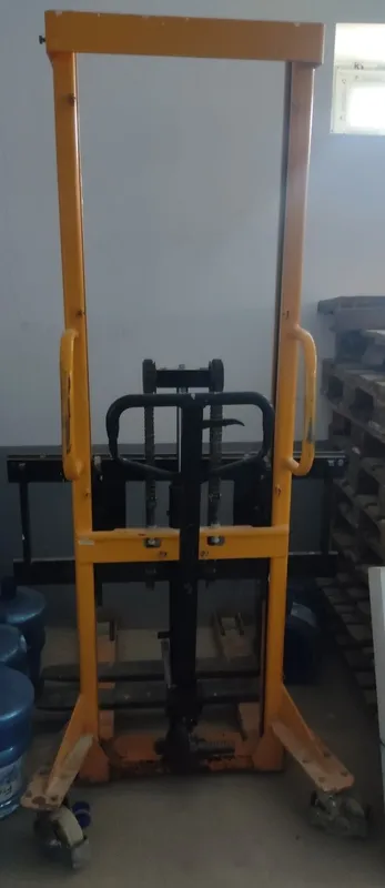 Продается Штабелер Трансполет, в тех