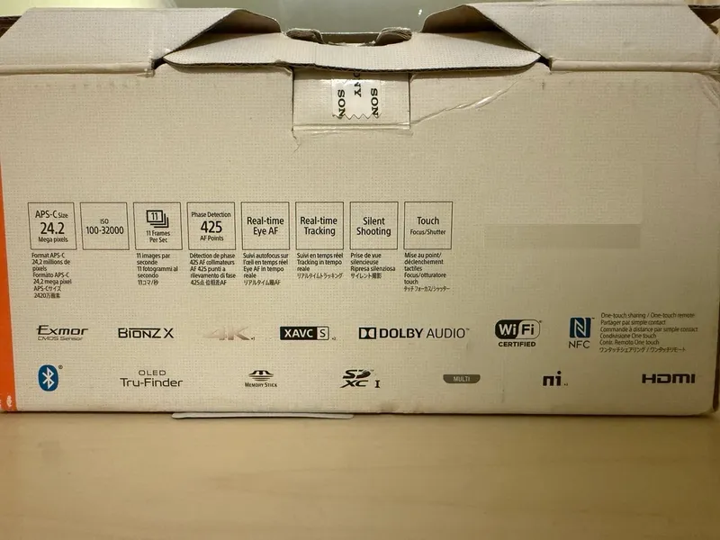 Sony Alpha A6100 fotoapparati komplektda 3 Sony Alpha A6100 fotoapparati komplektda 3