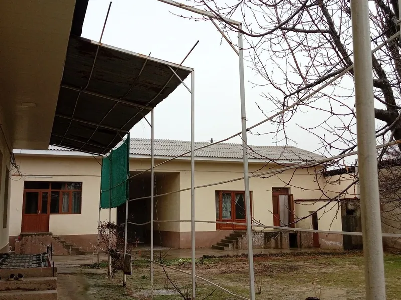Уй сотилади 8 сотих — фото 1
