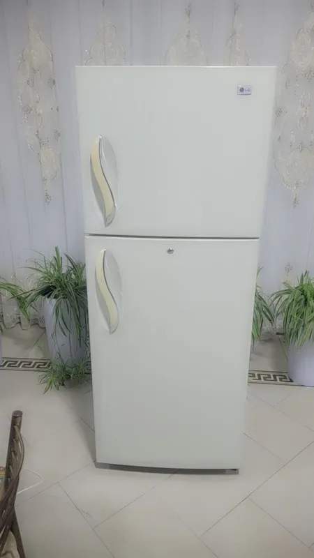 Холодильник корейский продаётся   LG LG