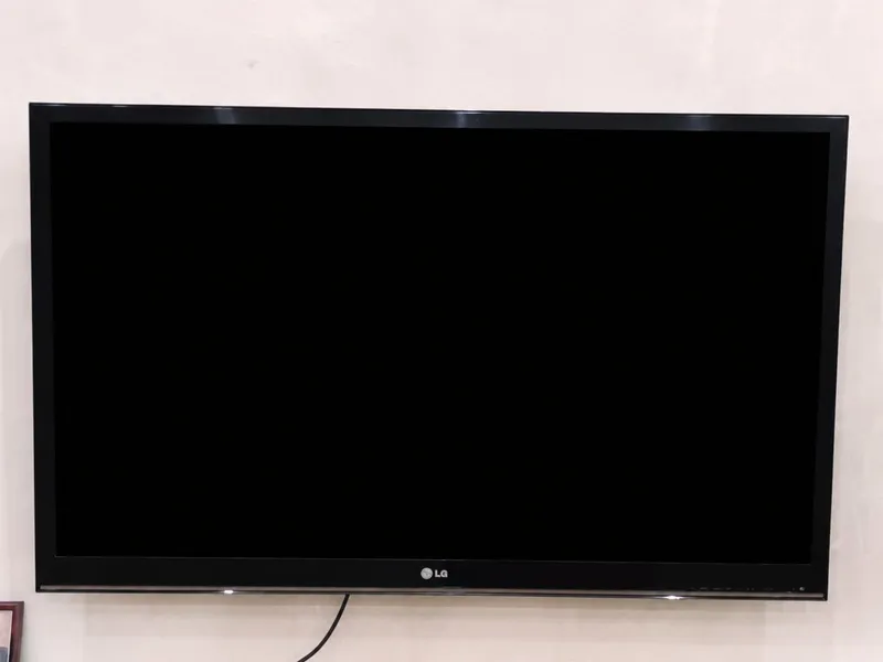 LG 50PT350 (50") plazma televizor sotiladi 1 LG 50PT350 (50") plazma televizor sotiladi 1