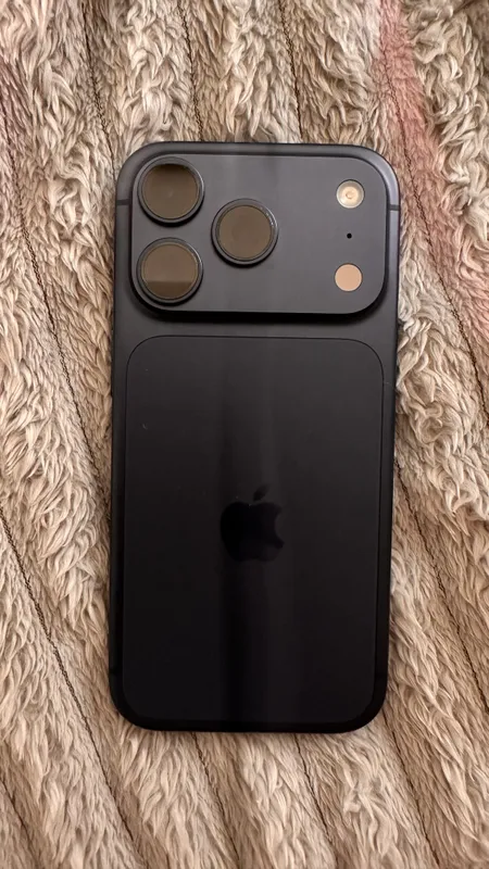 iPhone 17 pro 256g 1 iPhone 17 pro 256g 1